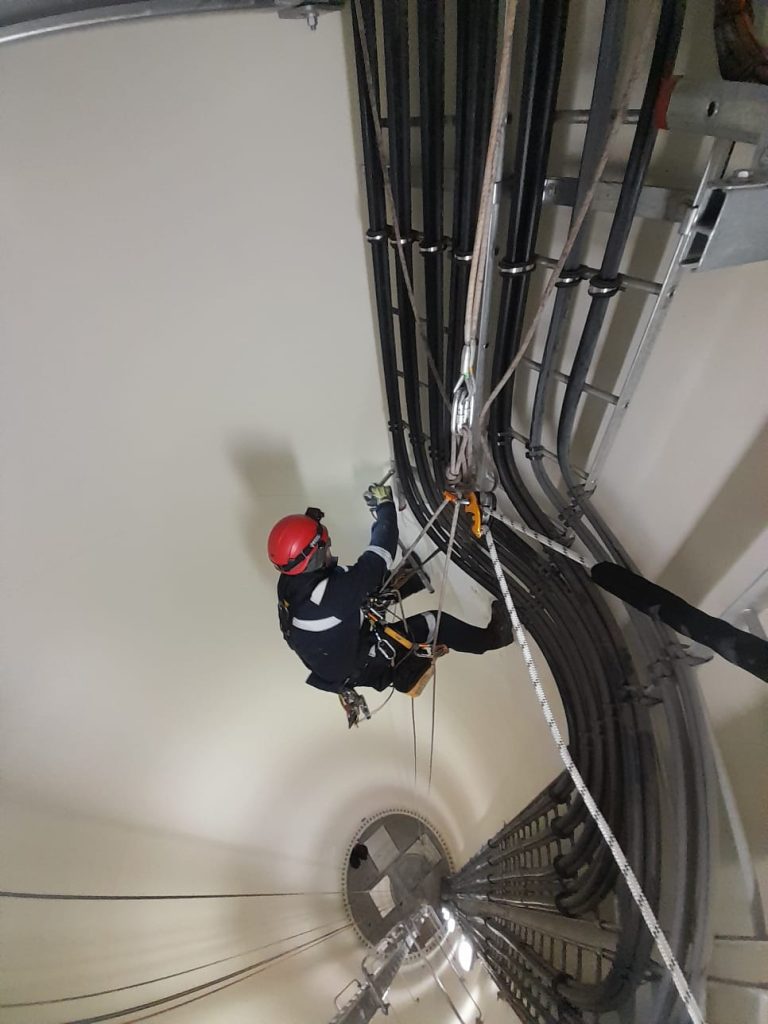 Servicios Verticales ndt 768x1024